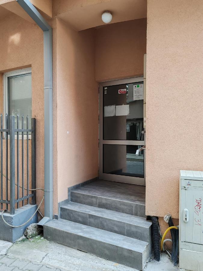 Central Modern Flat M&M Apartments Skopie Exterior foto